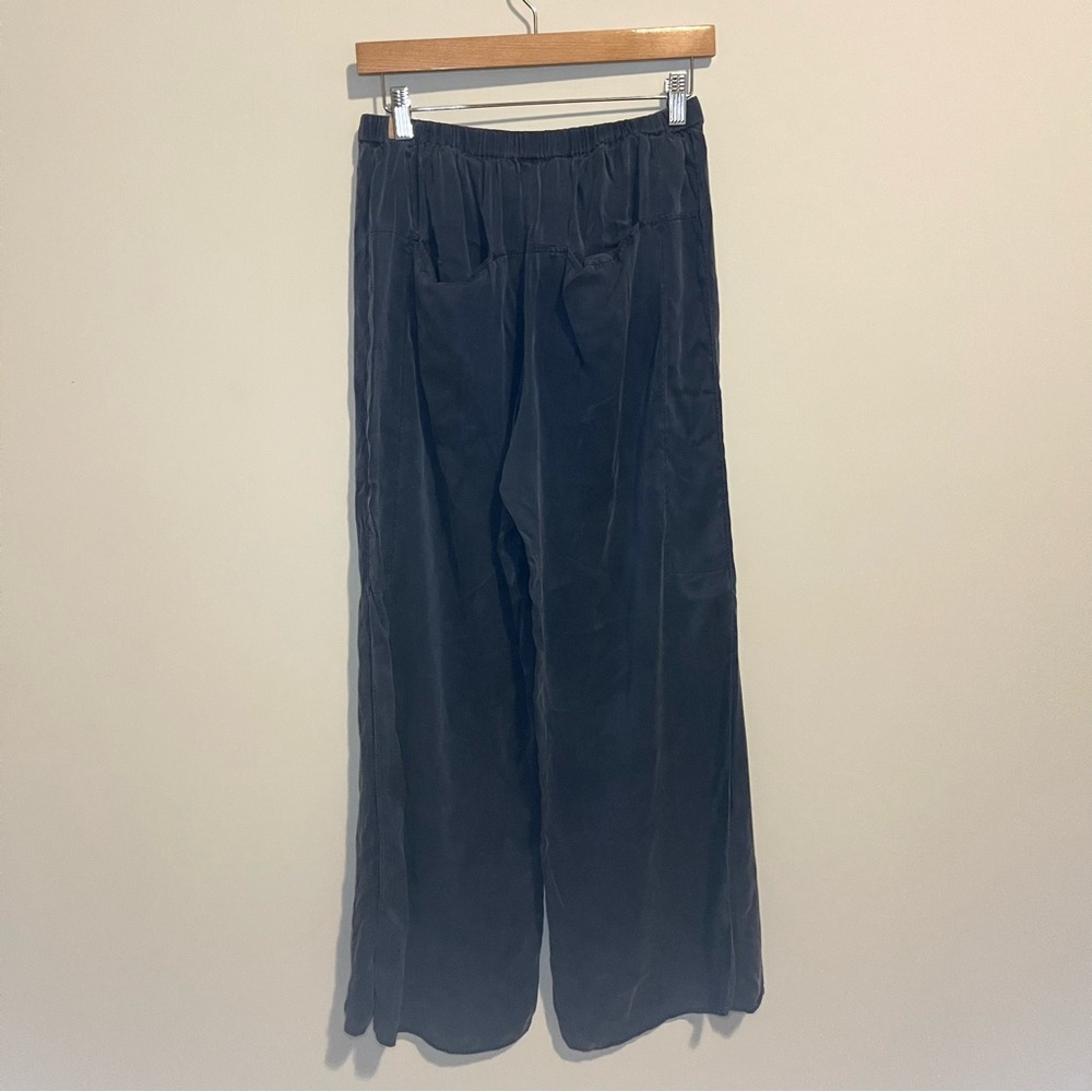 Lunya Washable Silk V Neck Pajama Pant Set Deep Blue - Picture 8 of 9